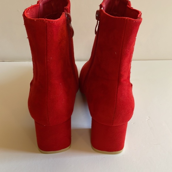 Viviany Heel The World Women's Ankle Boots Block Heel 2" Booties Rhinestones New - Picture 15 of 17